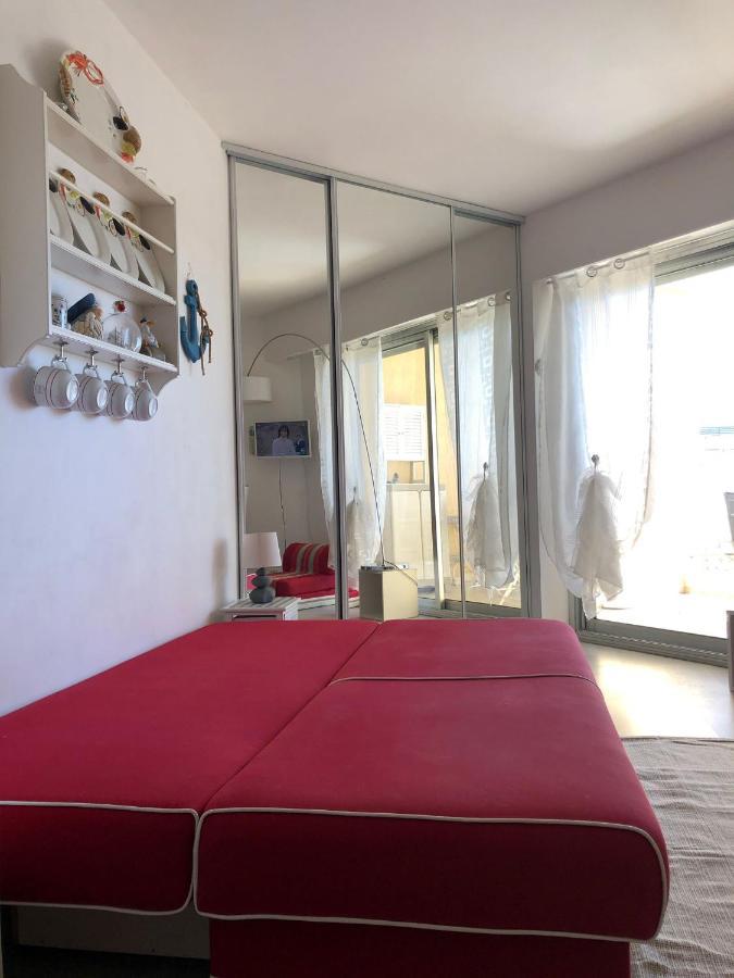 Charmant Studio A Cros De Cagnes Buitenkant foto